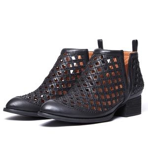 Jeffrey Campbell Taggart Booties